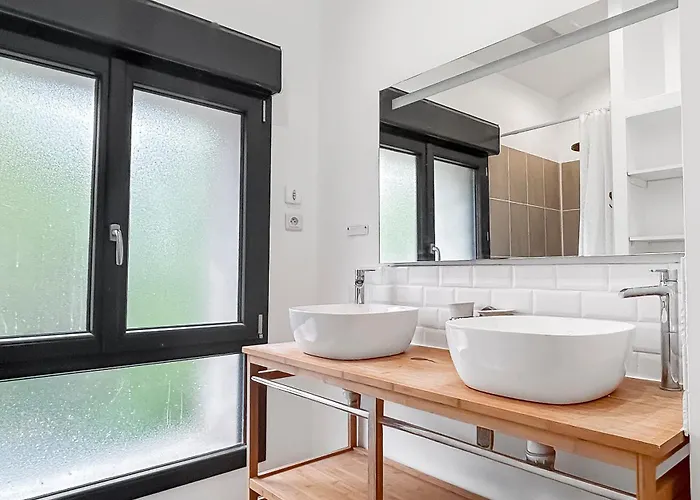 Maison Familiale Avec Terrasse Et Vue Villa